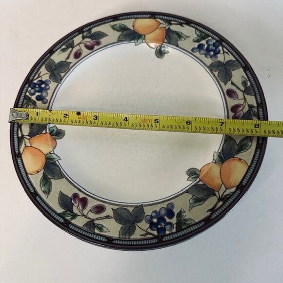 Mikasa Garden Harvest 2 Salad Plates Intaglio, Fruit & Leaves On Rim, Cream VTG - Picture 9 of 11